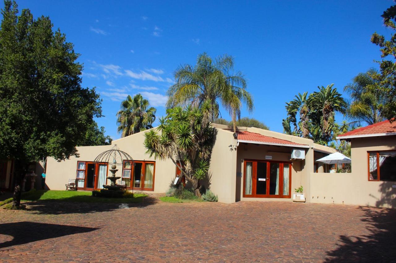 Echo Garden Guesthouse Rustenburg Exterior foto