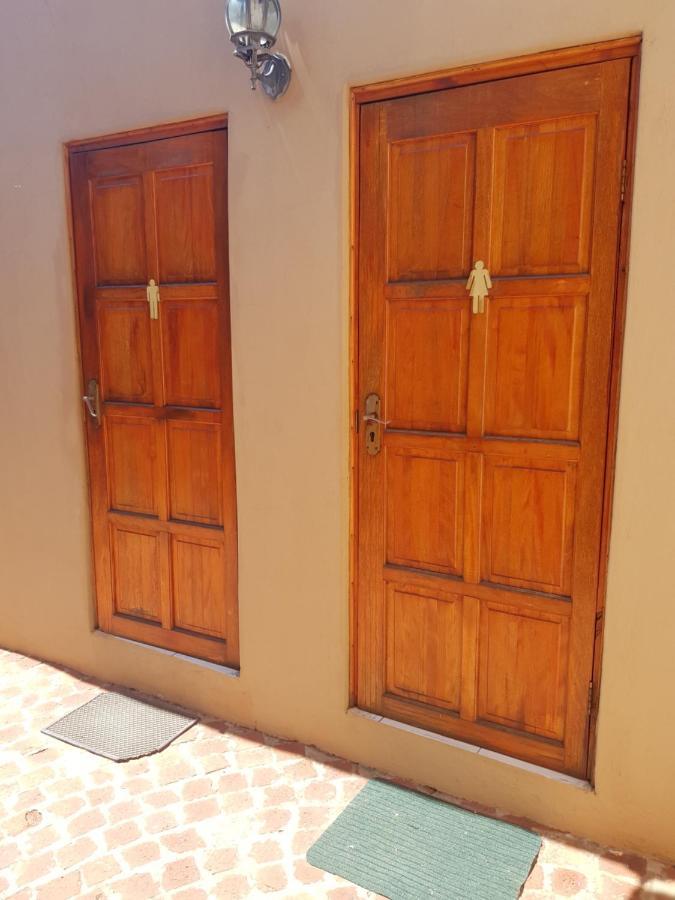 Echo Garden Guesthouse Rustenburg Exterior foto